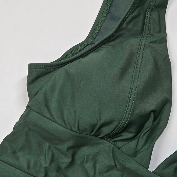 NWT QUINCE Italian Plunge One-Piece Swimsuit  Regular Palm - Picture 9 of 13